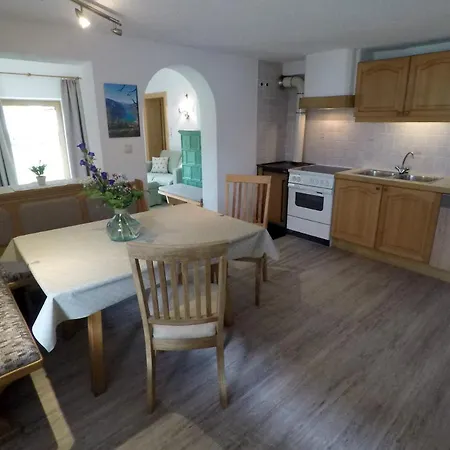 Wolf Lägenhet Reutte